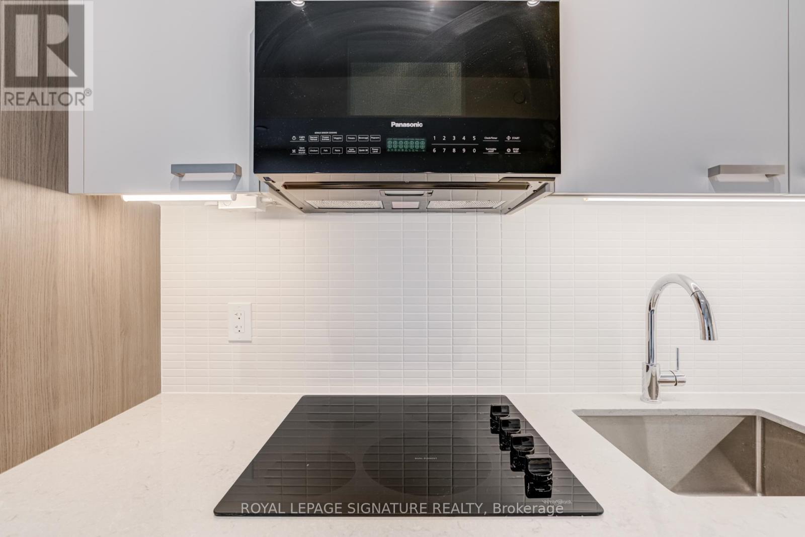 2205 - 20 Soudan Avenue, Toronto, Ontario  M4S 0E2 - Photo 10 - C12573616