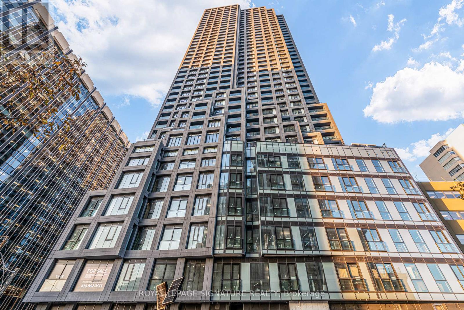 2205 - 20 Soudan Avenue, Toronto, Ontario  M4S 0E2 - Photo 2 - C12573616