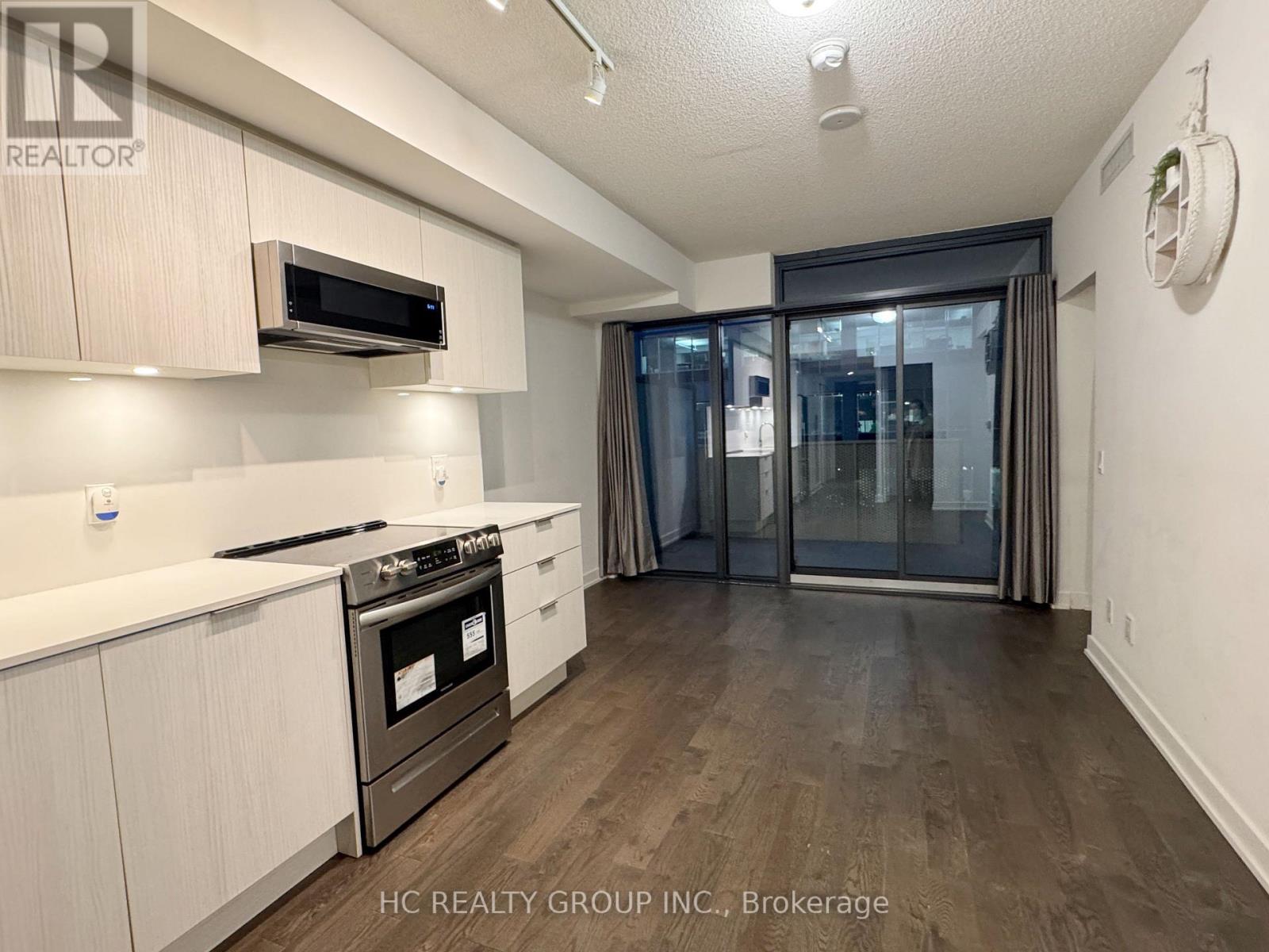 904 - 25 Richmond Street E, Toronto, Ontario  M5C 0A6 - Photo 2 - C12573634