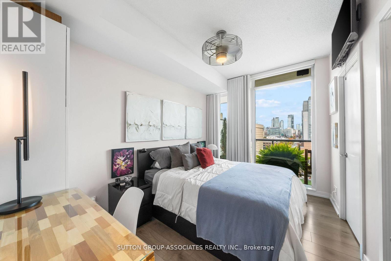 1521 - 297 College Street, Toronto, Ontario  M5T 0C2 - Photo 15 - C12573636