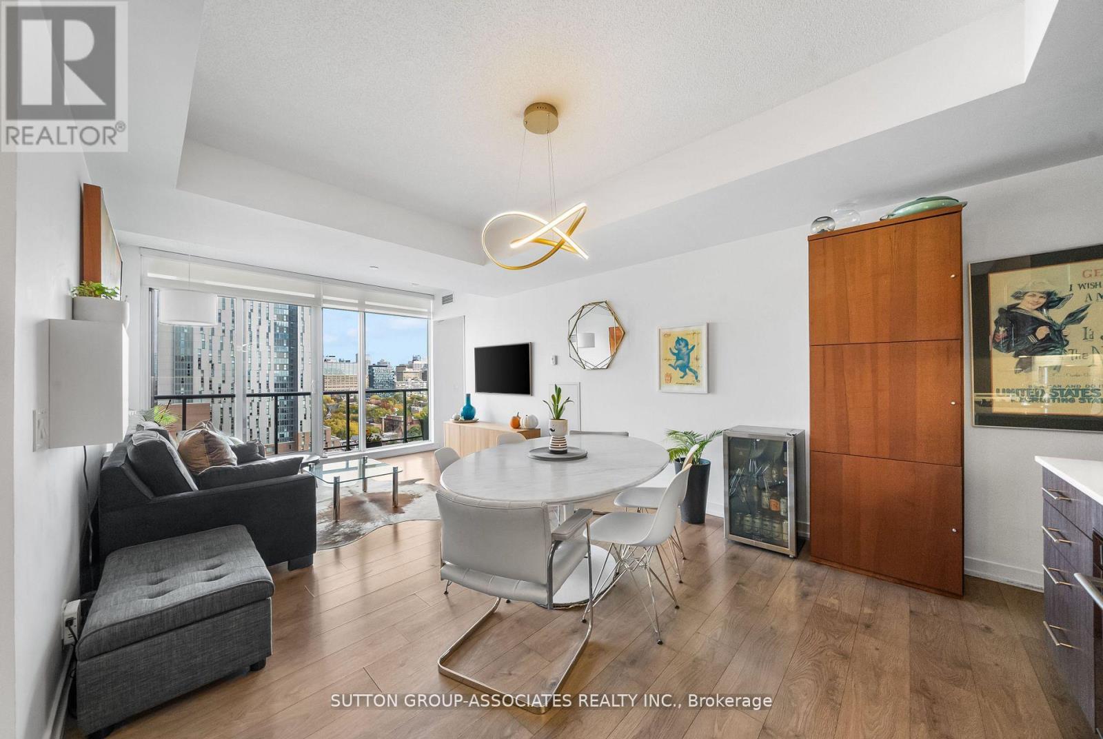 1521 - 297 College Street, Toronto, Ontario  M5T 0C2 - Photo 4 - C12573636