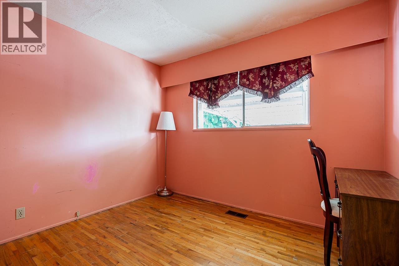 2294 Austin Avenue, Coquitlam, British Columbia  V3K 3S1 - Photo 11 - R3069622