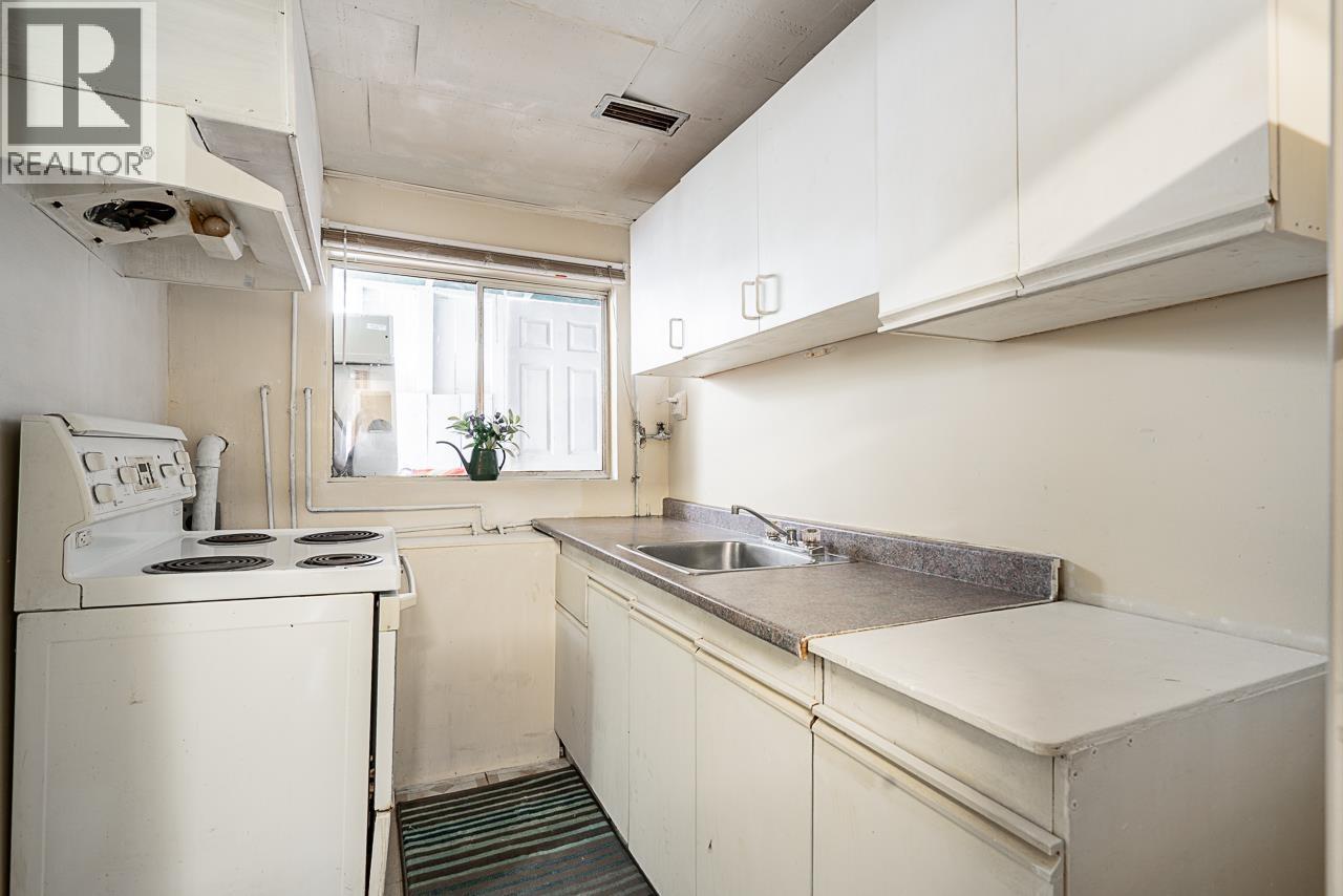 2294 Austin Avenue, Coquitlam, British Columbia  V3K 3S1 - Photo 15 - R3069622