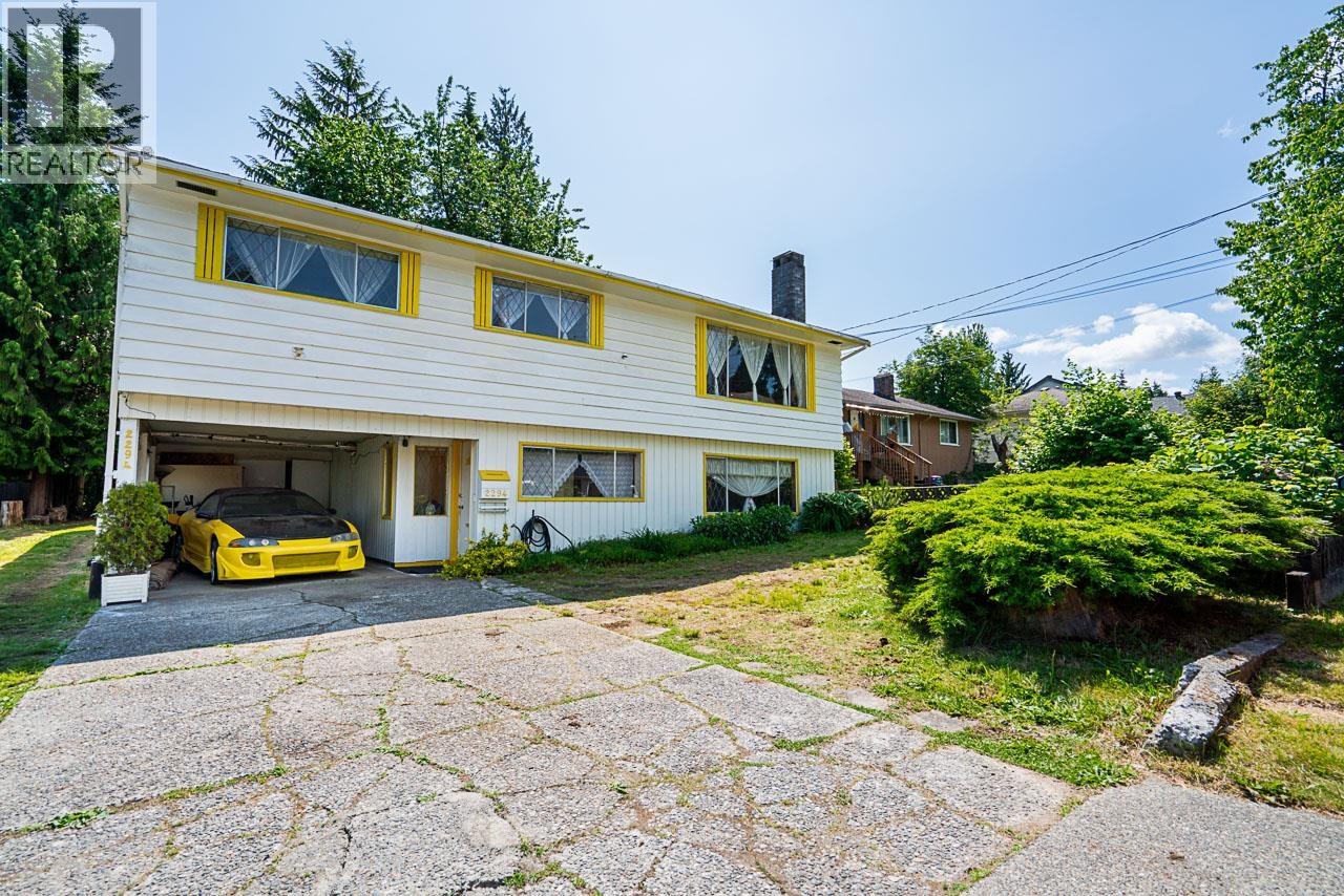 2294 Austin Avenue, Coquitlam, British Columbia  V3K 3S1 - Photo 1 - R3069622