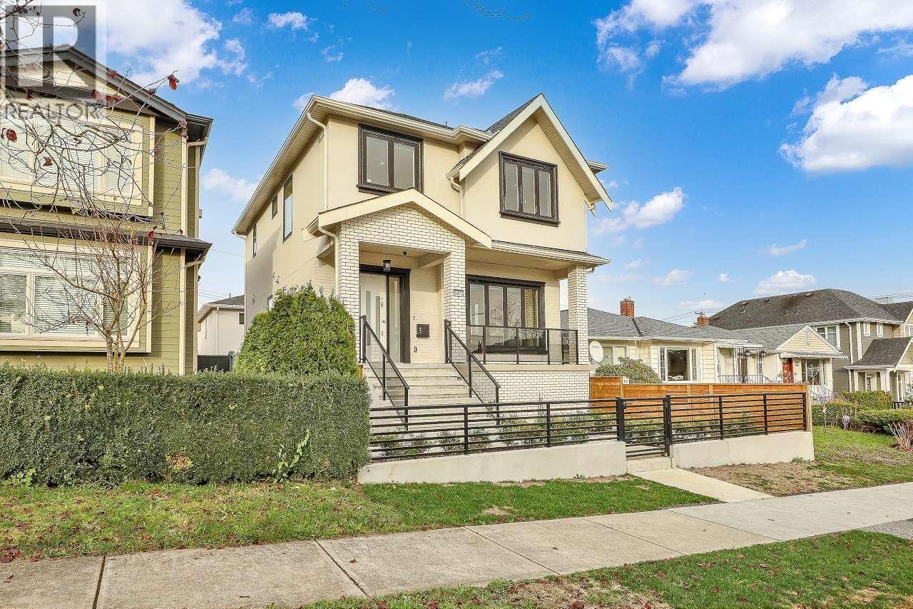 3073 E 3rd Avenue, Vancouver, British Columbia  V5M 1H9 - Photo 2 - R3069593