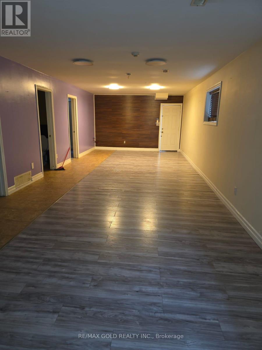 975 Albert Road, Windsor, Ontario  N8Y 3P1 - Photo 13 - X12391031