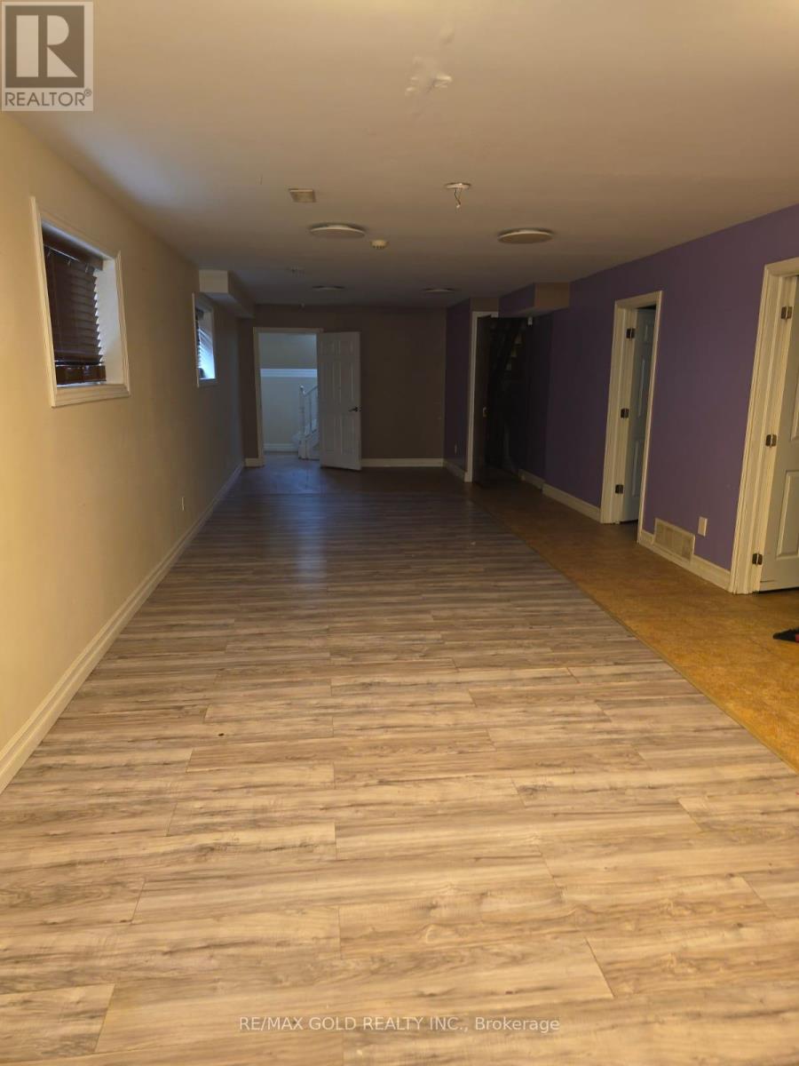 975 Albert Road, Windsor, Ontario  N8Y 3P1 - Photo 14 - X12391031