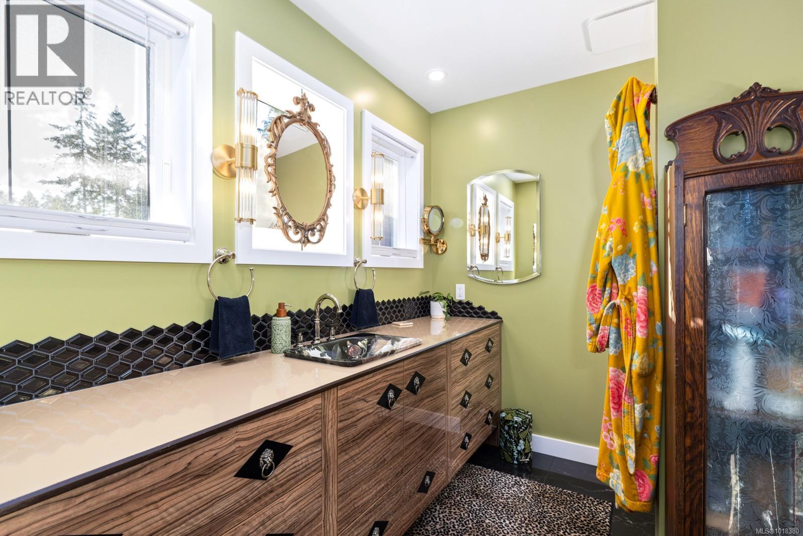 1770 Wilmot Rd, Cowichan Bay, British Columbia  V0R 1N1 - Photo 45 - 1018380