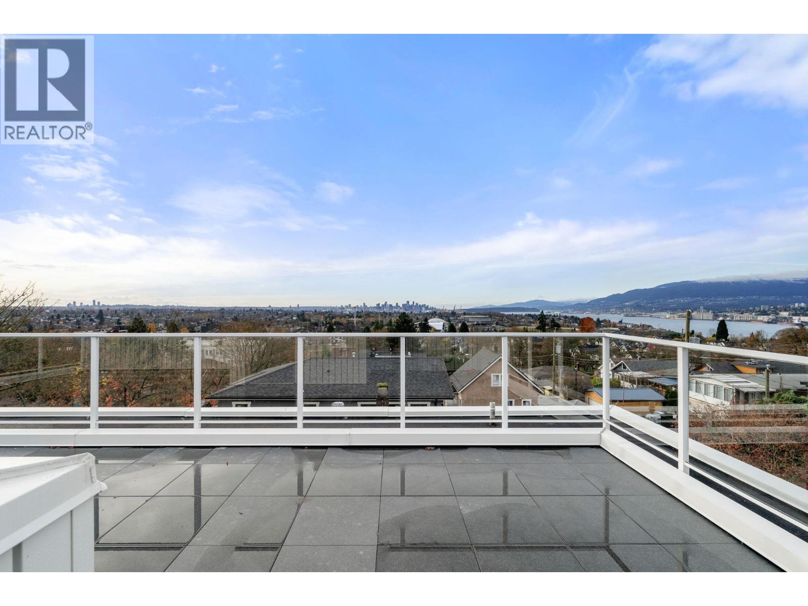 3679 Pandora Street, Vancouver, British Columbia  V5K 1X1 - Photo 32 - R3069690