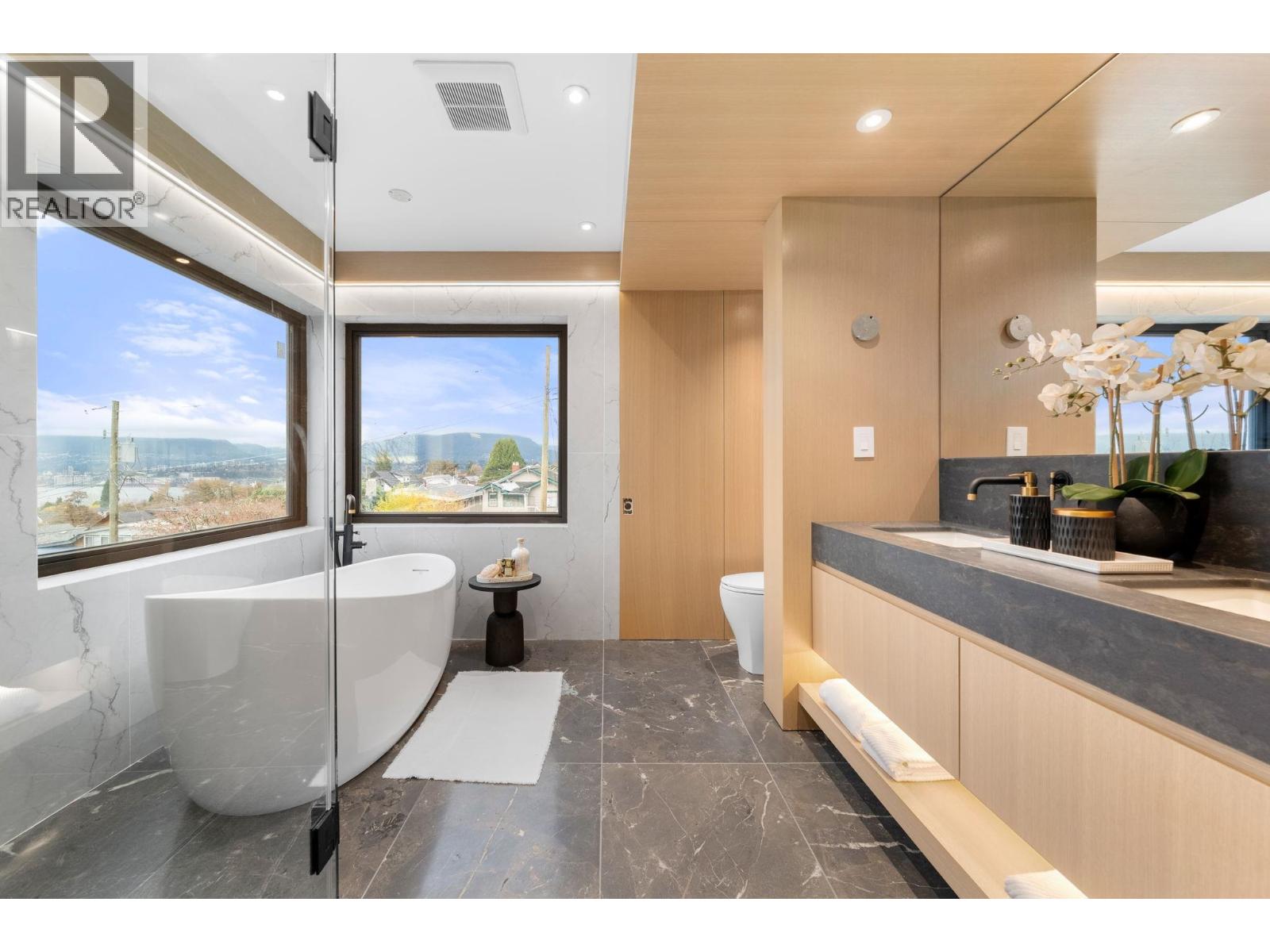 3679 Pandora Street, Vancouver, British Columbia  V5K 1X1 - Photo 15 - R3069690