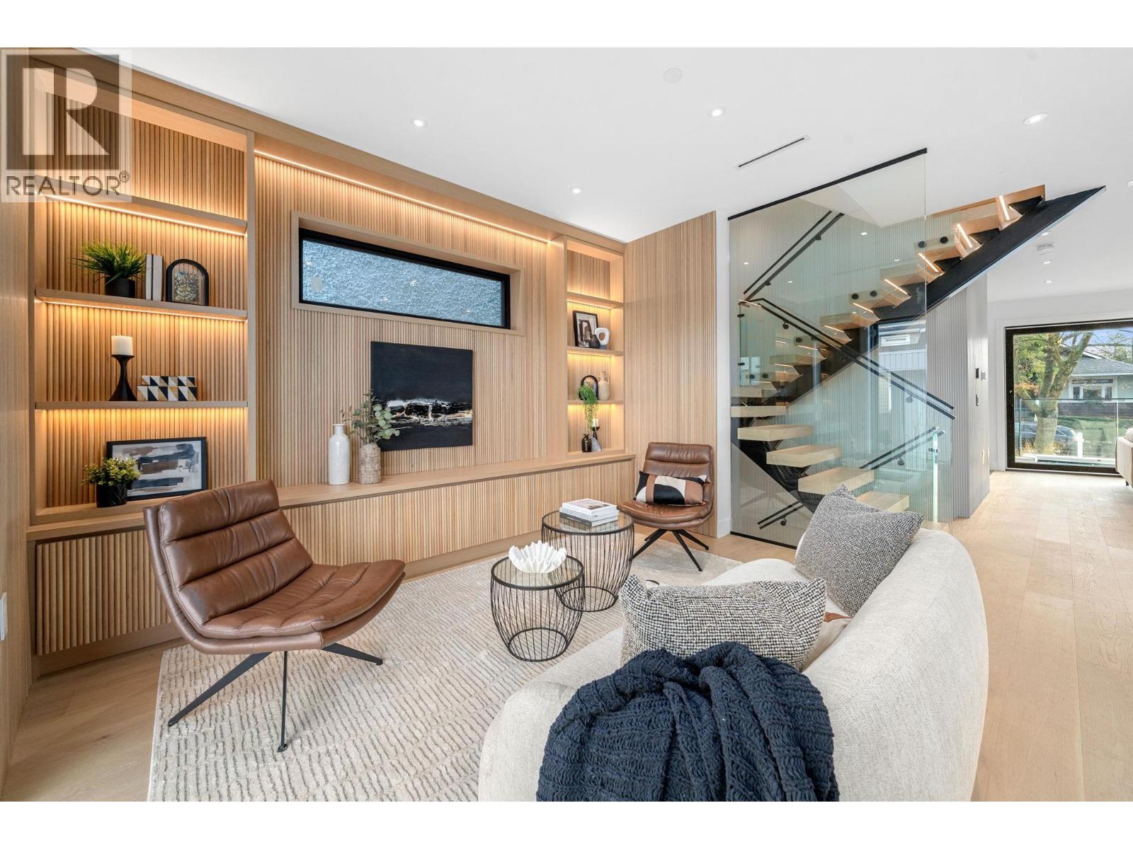 3679 Pandora Street, Vancouver, British Columbia  V5K 1X1 - Photo 7 - R3069690