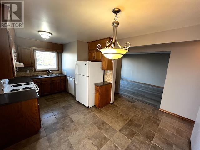 369-371 Shuniah St, Thunder Bay, Ontario  P7A 3A3 - Photo 10 - TB253533