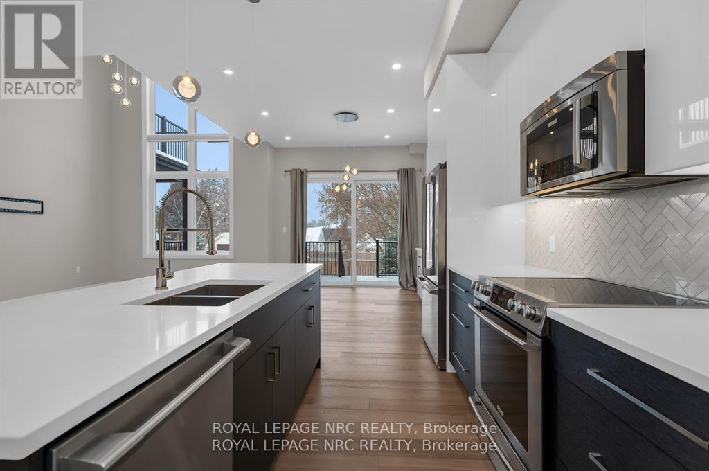 13 - 1465 Station Street, Pelham, Ontario  L0S 1E0 - Photo 14 - X12573644