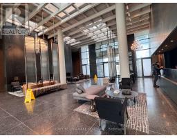 2215 - 8 INTERCHANGE WAY, Vaughan, Ontario