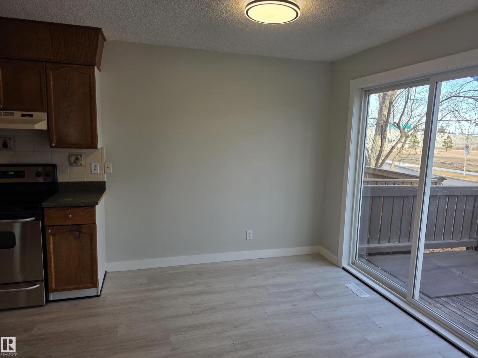 12430 85 St Nw, Edmonton, Alberta  T5B 3H2 - Photo 9 - E4466662