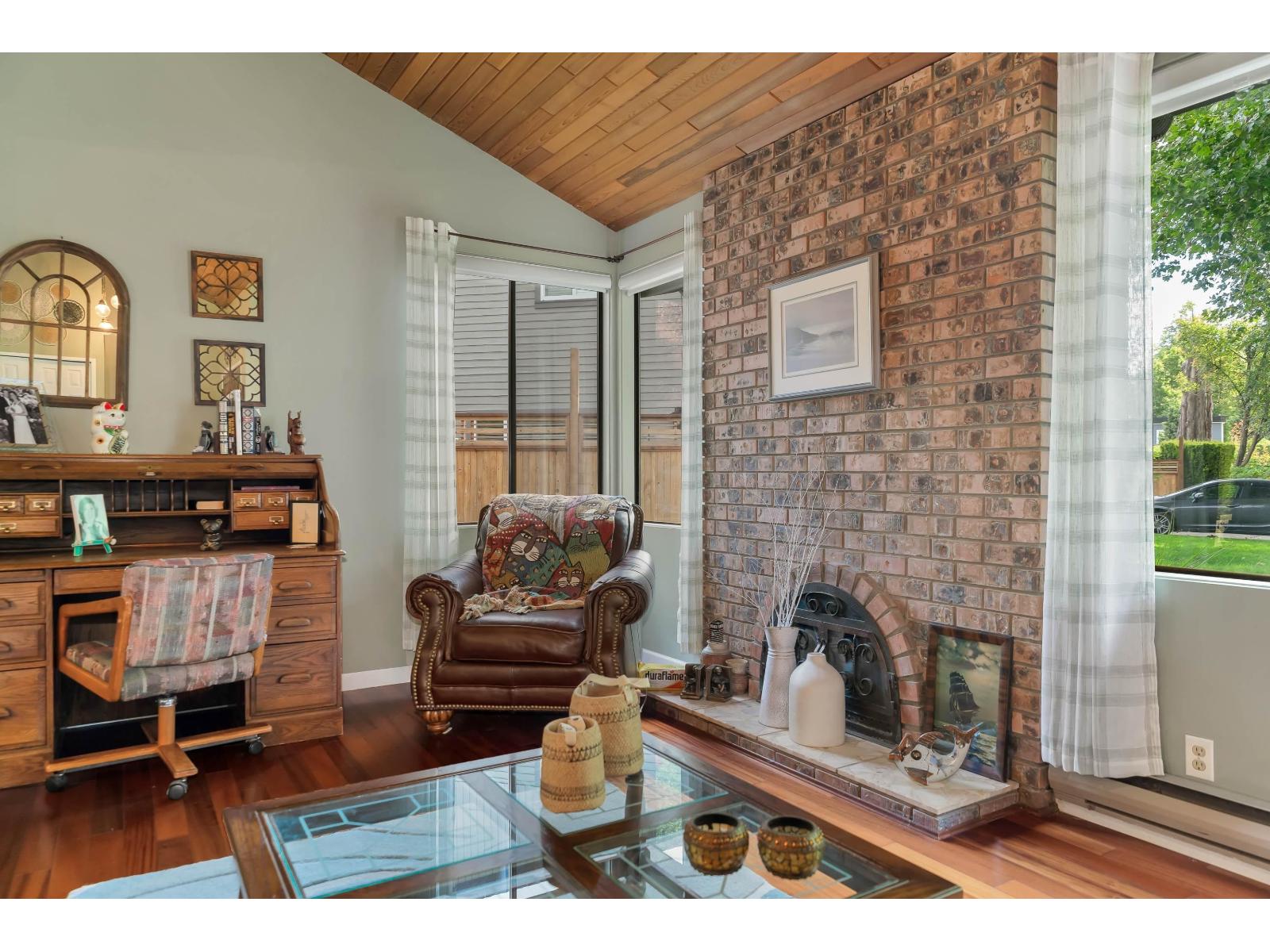 8913 Jedburgh Place, Surrey, British Columbia  V3V 6S1 - Photo 11 - R3069810