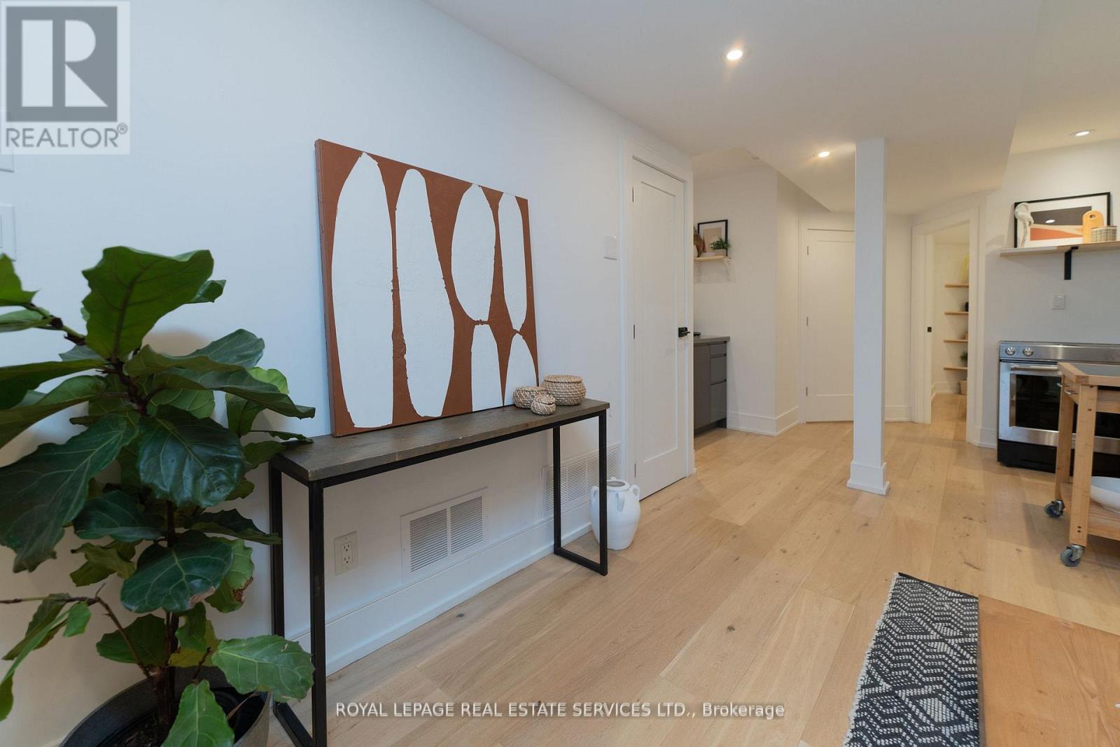 Lower - 10 Wilfrid Avenue, Toronto, Ontario  M4S 2H9 - Photo 27 - C12573650