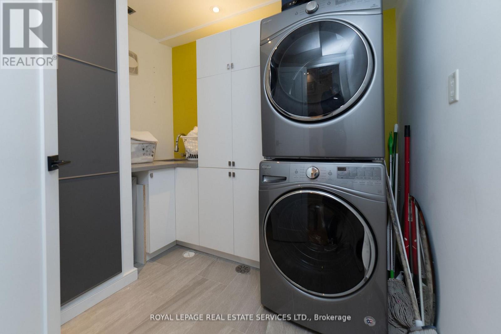 Lower - 10 Wilfrid Avenue, Toronto, Ontario  M4S 2H9 - Photo 33 - C12573650