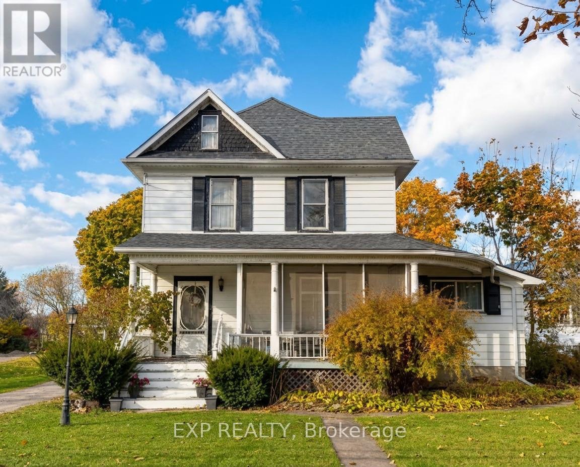 372 Main Street, Prince Edward County, Ontario  K0K 3L0 - Photo 1 - X12538820