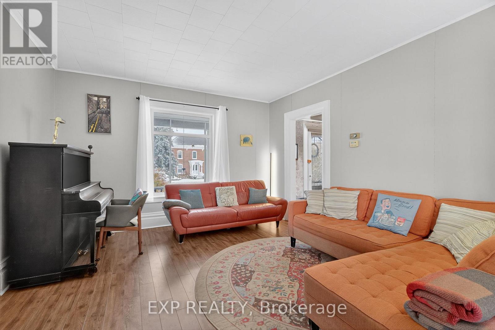 372 Main Street, Prince Edward County, Ontario  K0K 3L0 - Photo 10 - X12538820