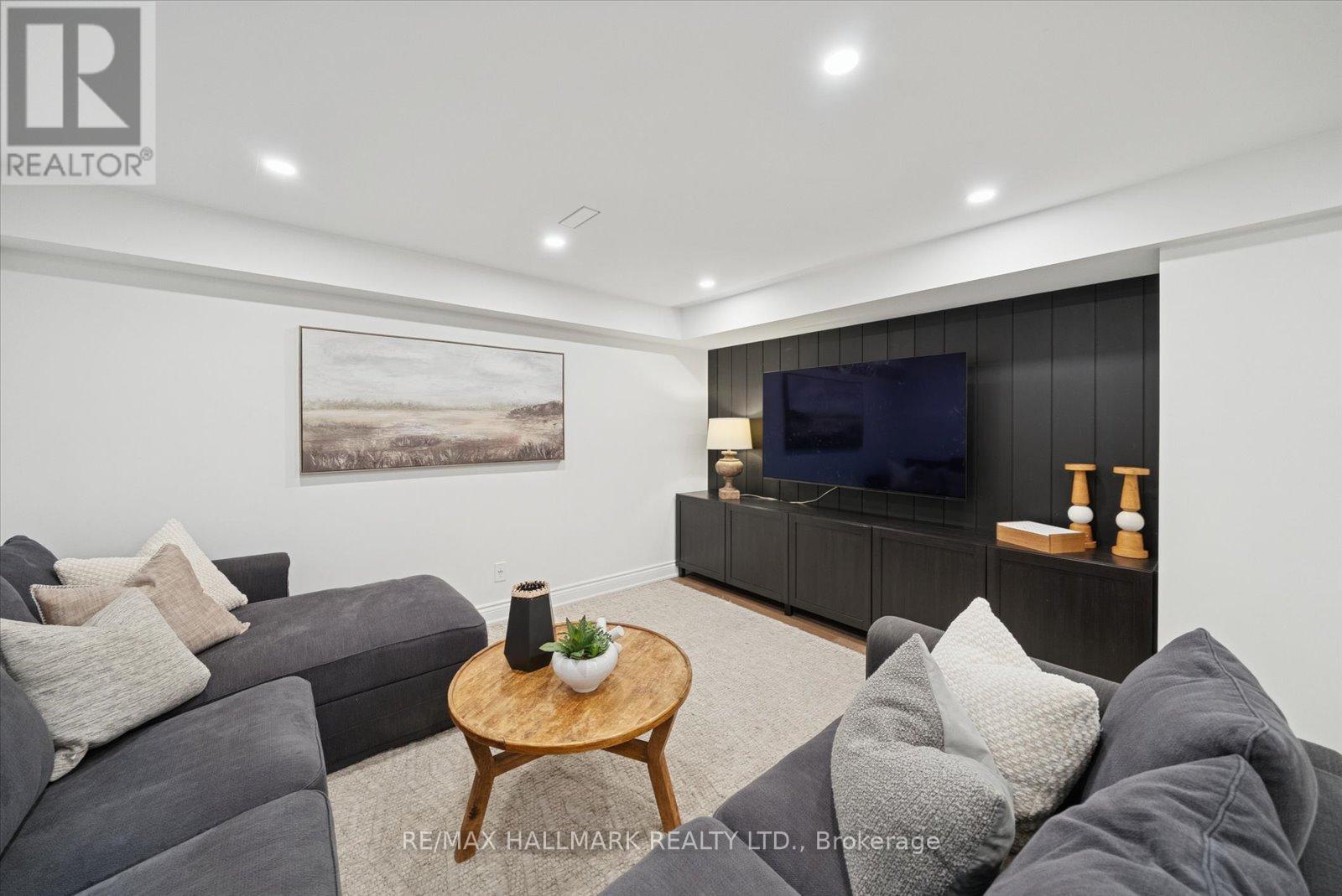 77 Fred Silvester Road, Whitchurch-Stouffville, Ontario  L4A 0J6 - Photo 39 - N12573646