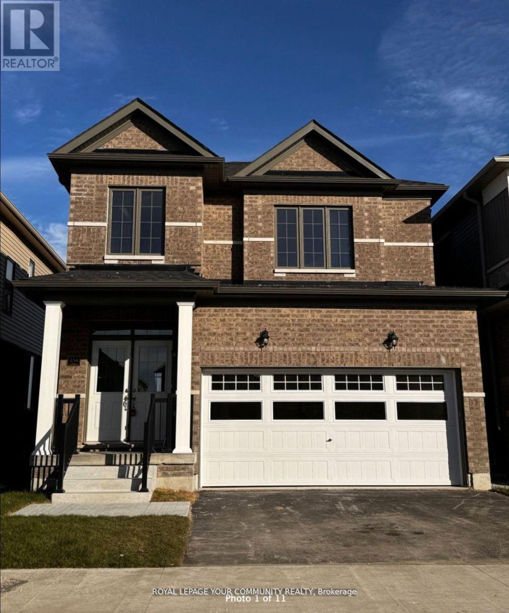 154 TERRY FOX DRIVE, Barrie, Ontario