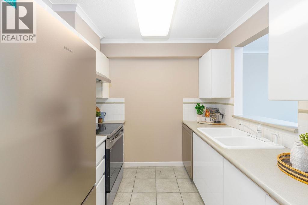 1402 6622 Southoaks Crescent, Burnaby, British Columbia  V5E 4K2 - Photo 18 - R3069646