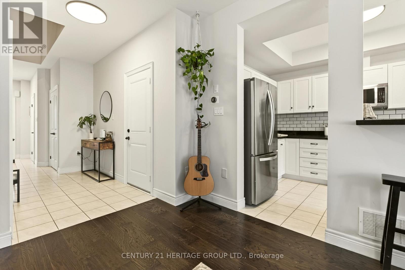 263 Pumpkin Pass, Hamilton, Ontario  L0R 1C0 - Photo 13 - X12573638