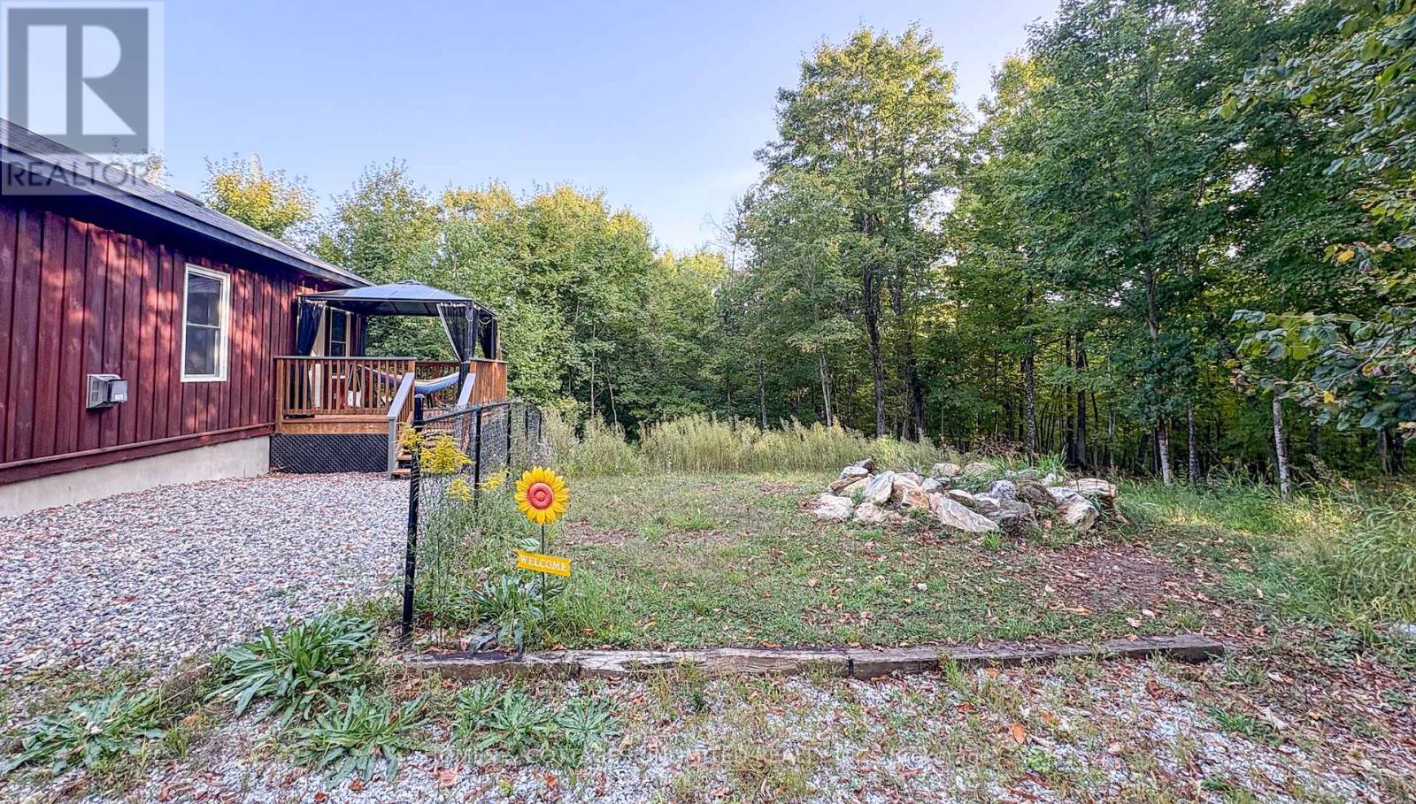 1037a Palmerston Crescent, Frontenac, Ontario  K0H 2R0 - Photo 8 - X12399745