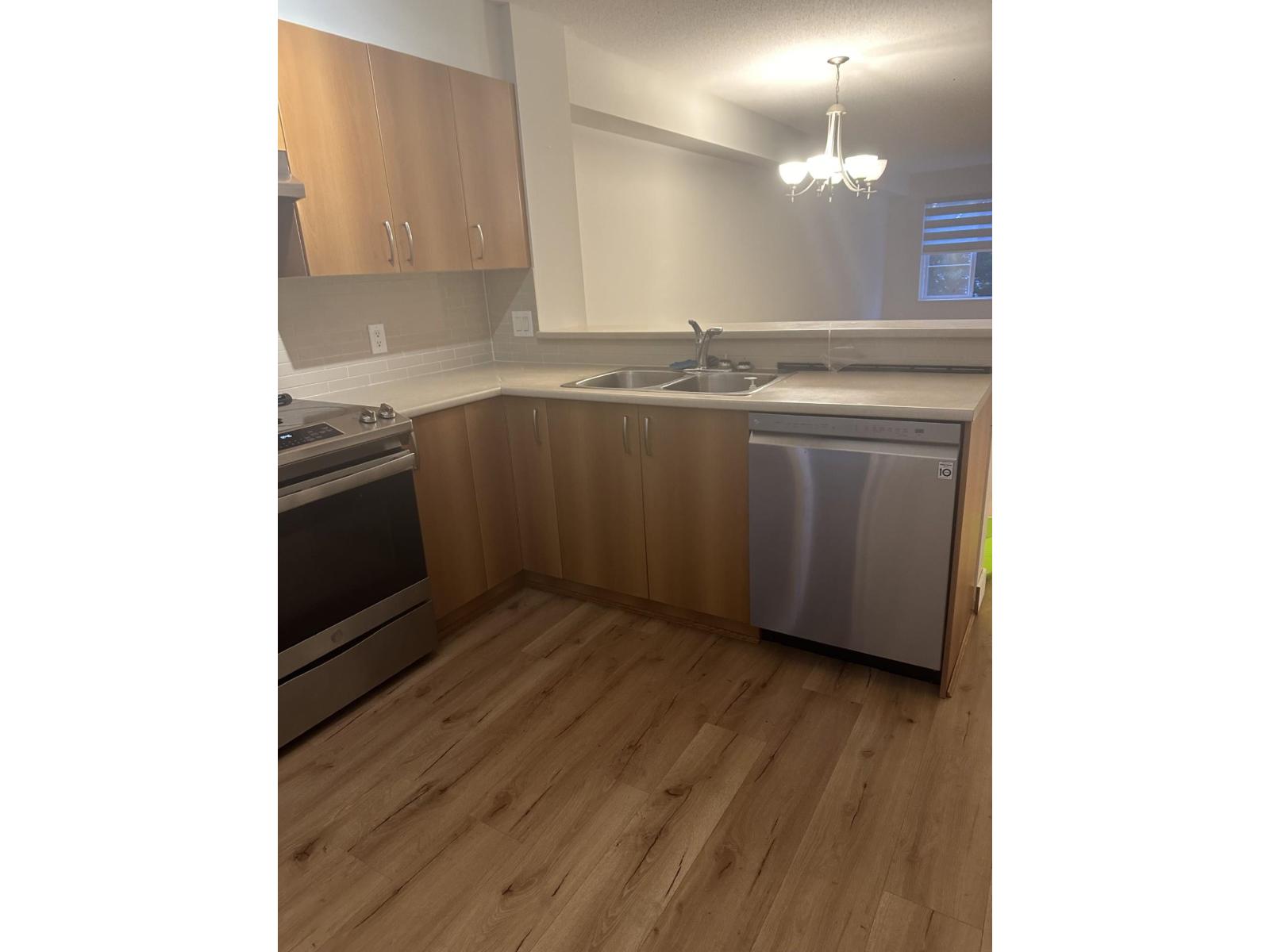 103 103 15155 62a A 103 15155 62a Avenue, Surrey, British Columbia  V3S 8A6 - Photo 4 - R3068810