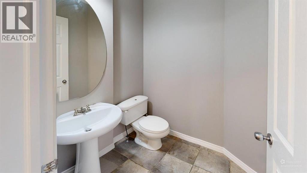 70 Crystalridge Close, Okotoks, Alberta  T1S 1X6 - Photo 30 - A2272359