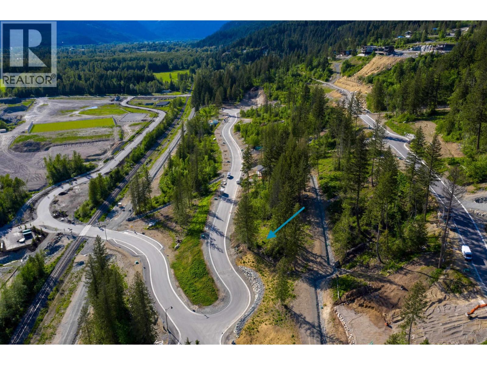 7620 Seven O'clock Drive, Pemberton, British Columbia  V0N 2L3 - Photo 4 - R3069857