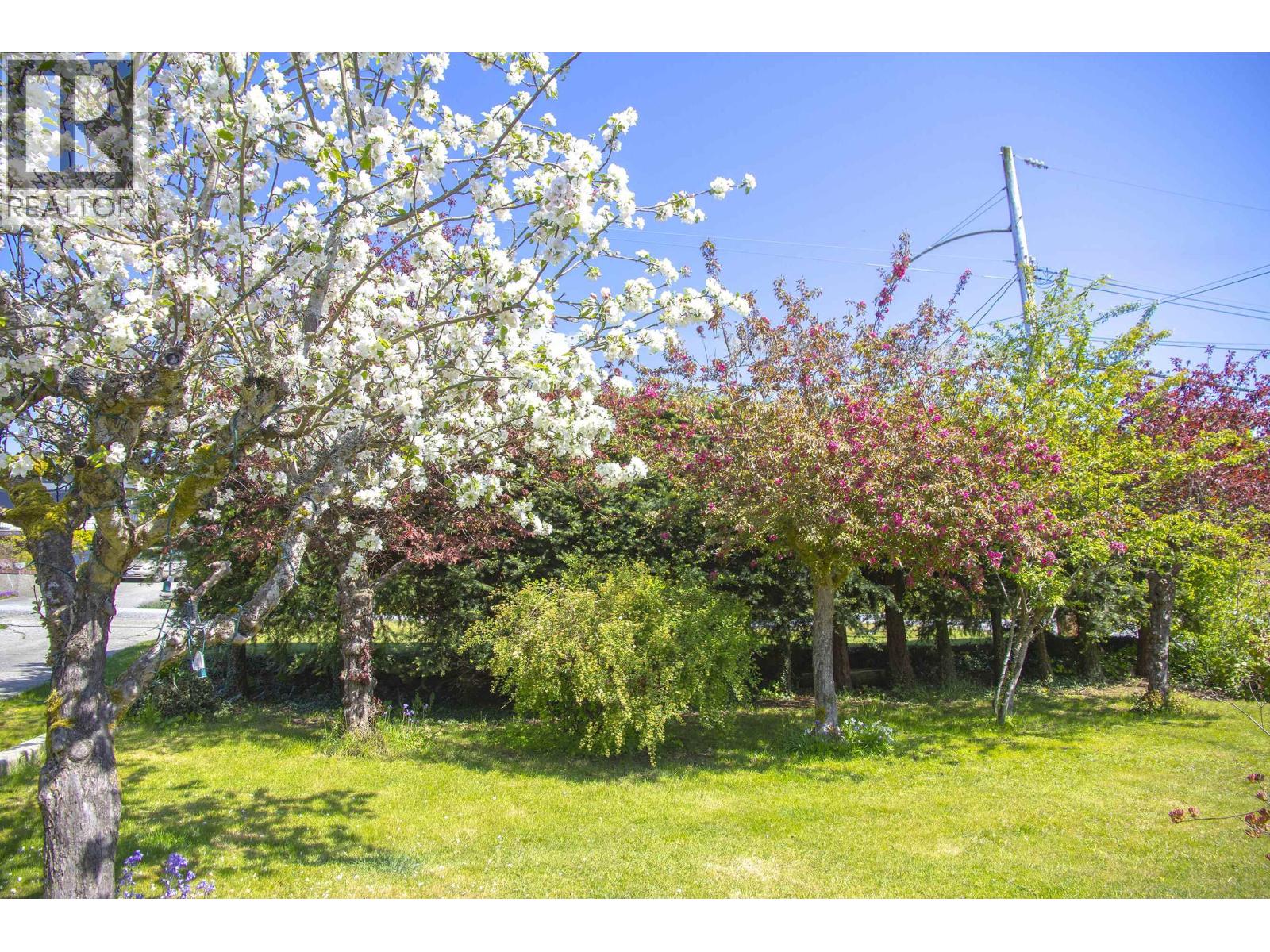 4781 Laurel Avenue, Sechelt, British Columbia  V7Z 0B4 - Photo 4 - R3065101