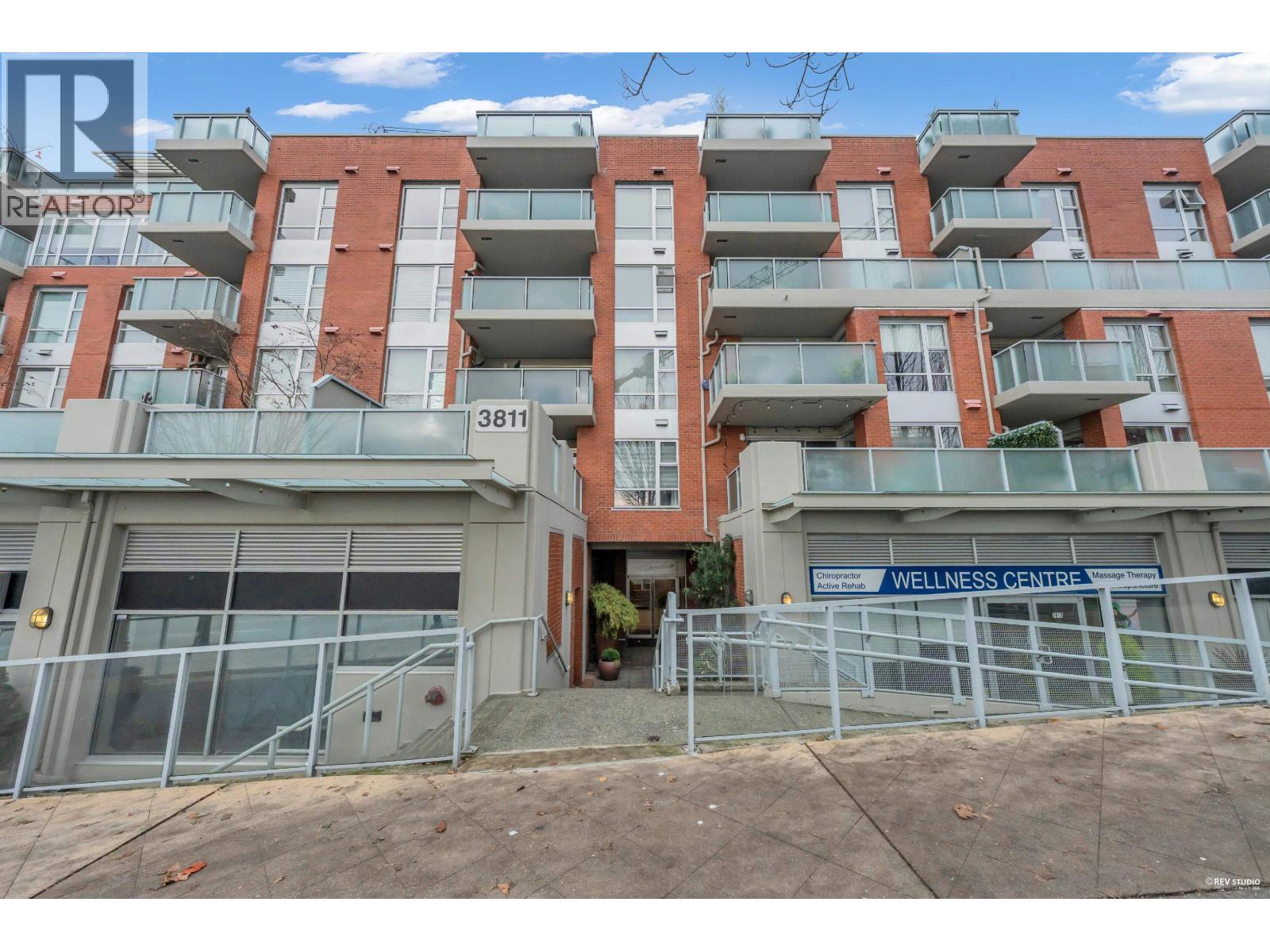 412 3811 HASTINGS STREET, Burnaby, British Columbia