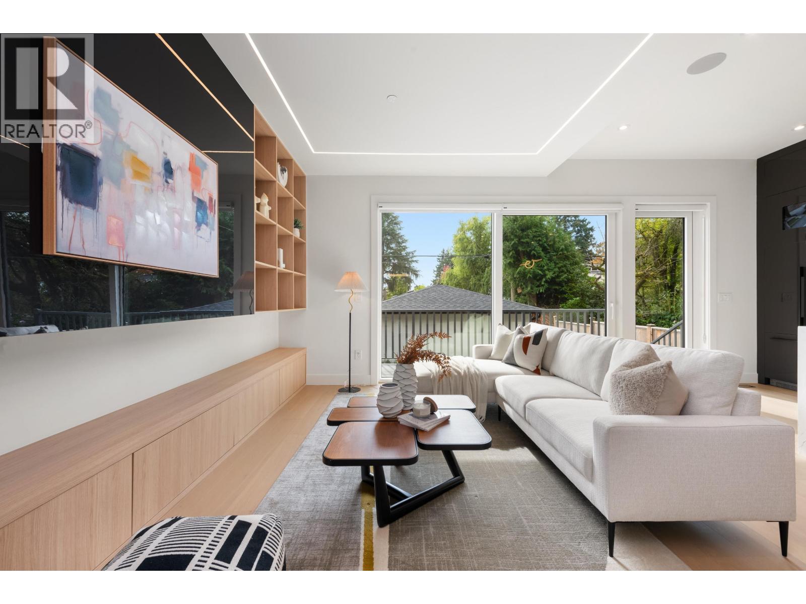 2 3232 W 38th Avenue, Vancouver, British Columbia  V6N 2X6 - Photo 2 - R3069830