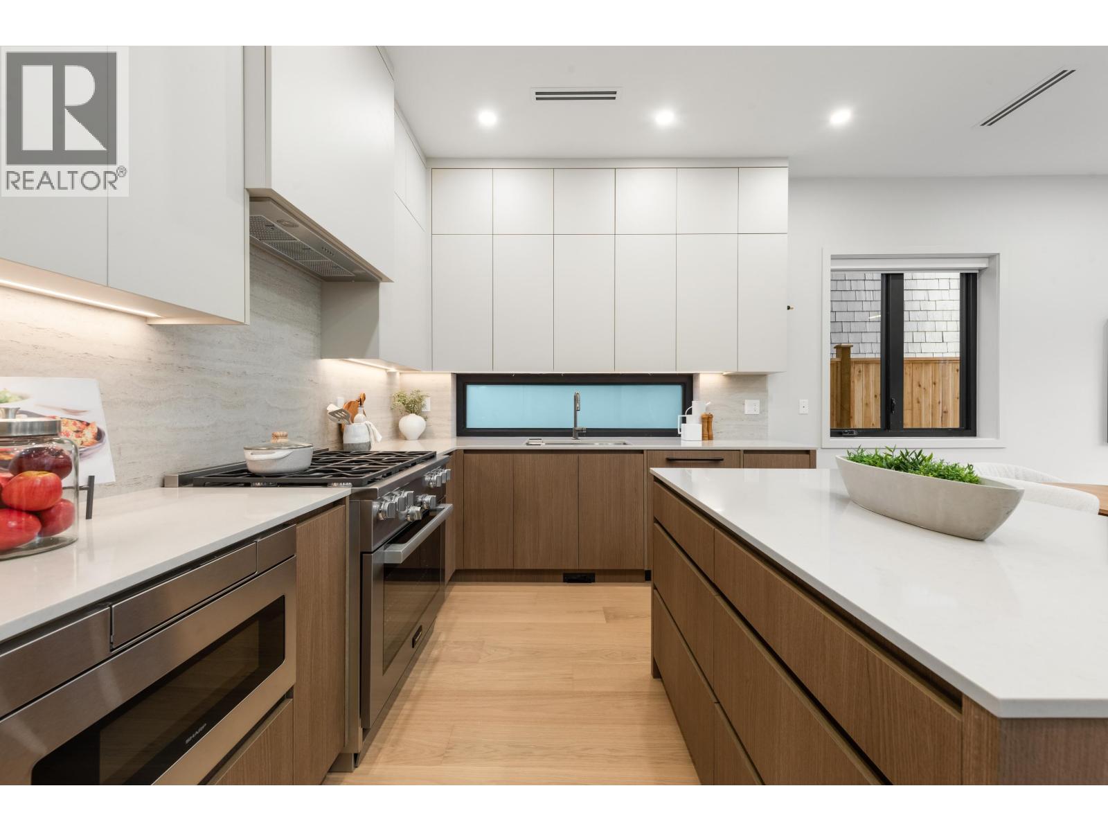 1 2635 W 12th Avenue, Vancouver, British Columbia  V6K 2P4 - Photo 13 - R3069837