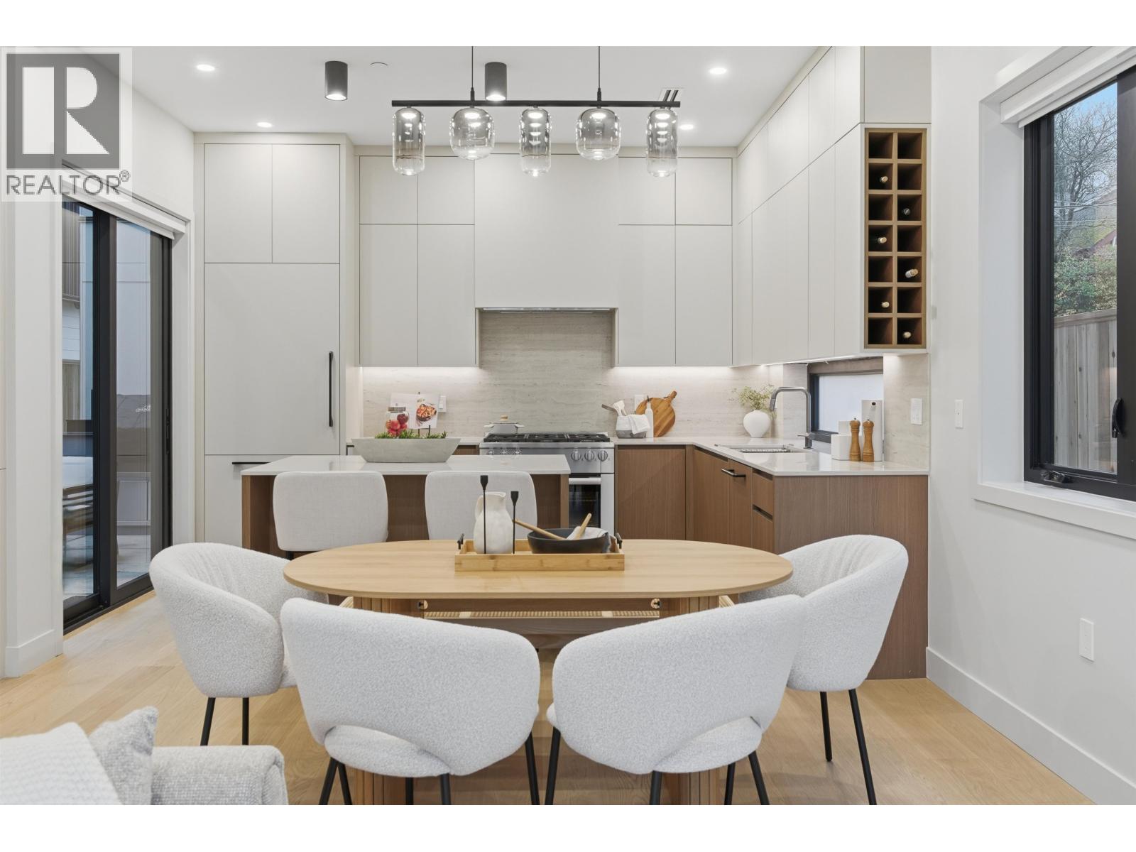 1 2635 W 12th Avenue, Vancouver, British Columbia  V6K 2P4 - Photo 6 - R3069837