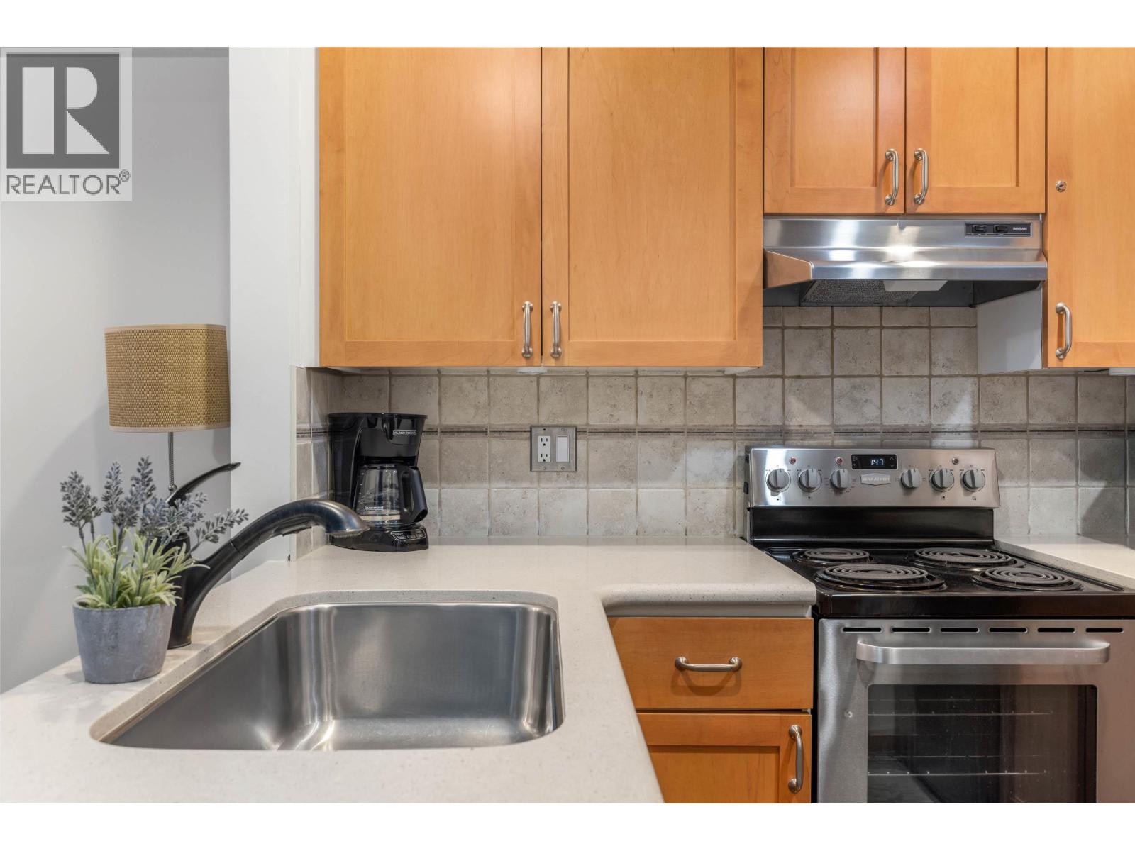 217 2050 Lake Placid Road, Whistler, British Columbia  V8E 0A8 - Photo 8 - R3069839