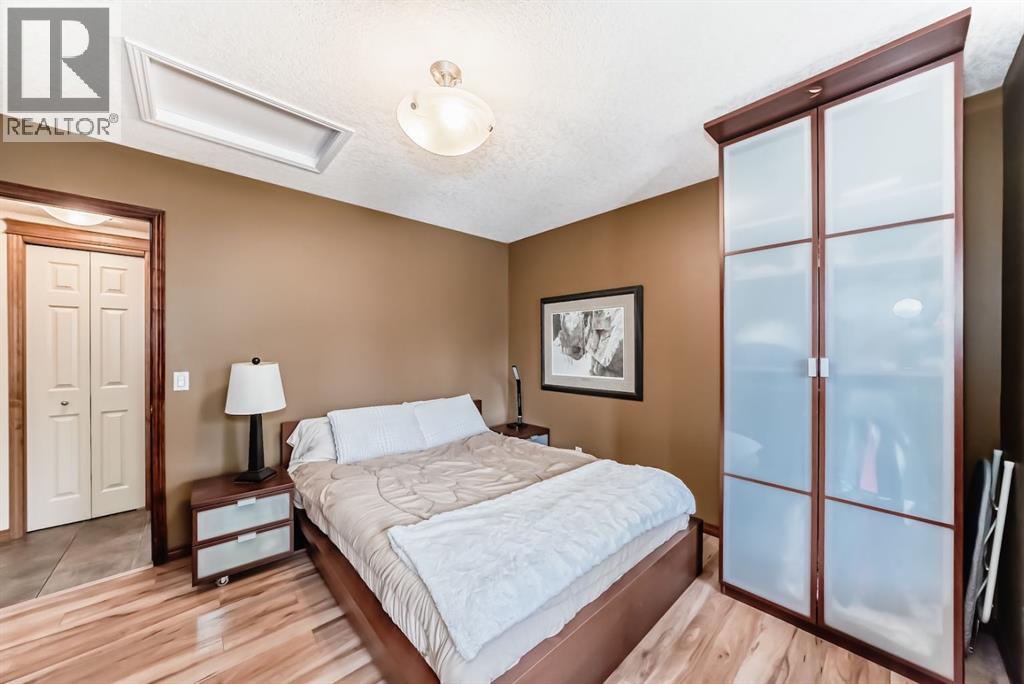 150 Hidden Creek Heights Nw, Calgary, Alberta  T3G 2X4 - Photo 28 - A2271697