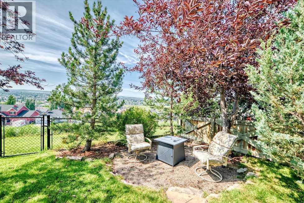 150 Hidden Creek Heights Nw, Calgary, Alberta  T3G 2X4 - Photo 47 - A2271697