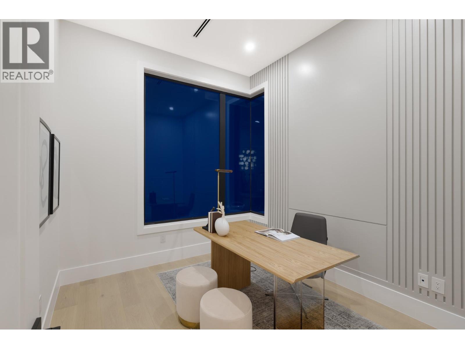 131 Grosvenor Avenue, Burnaby, British Columbia  V5B 3N7 - Photo 14 - R3069844