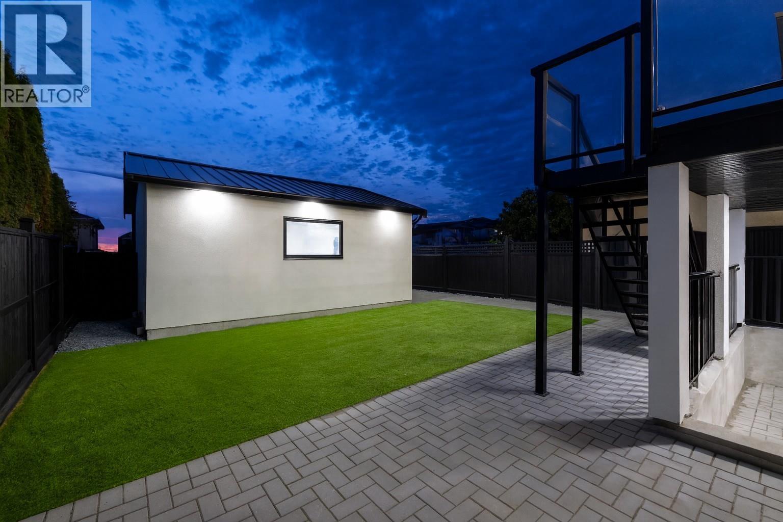 131 Grosvenor Avenue, Burnaby, British Columbia  V5B 3N7 - Photo 33 - R3069844