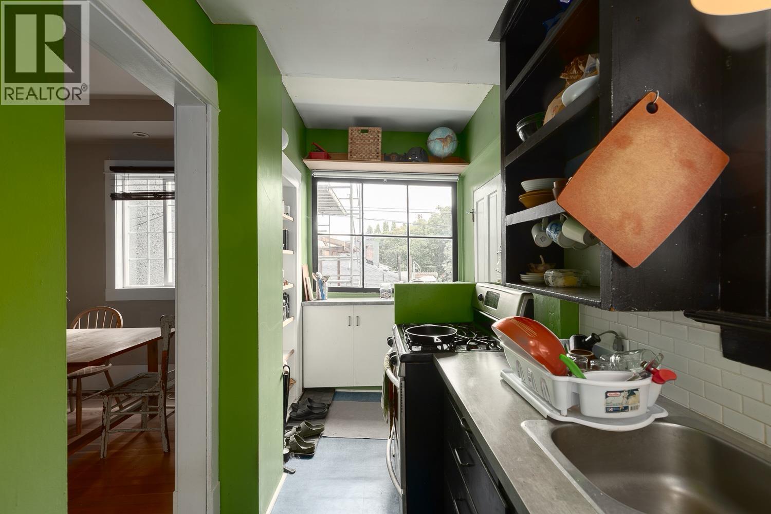 928 E 17th Avenue, Vancouver, British Columbia  V5V 1C2 - Photo 10 - R3069845