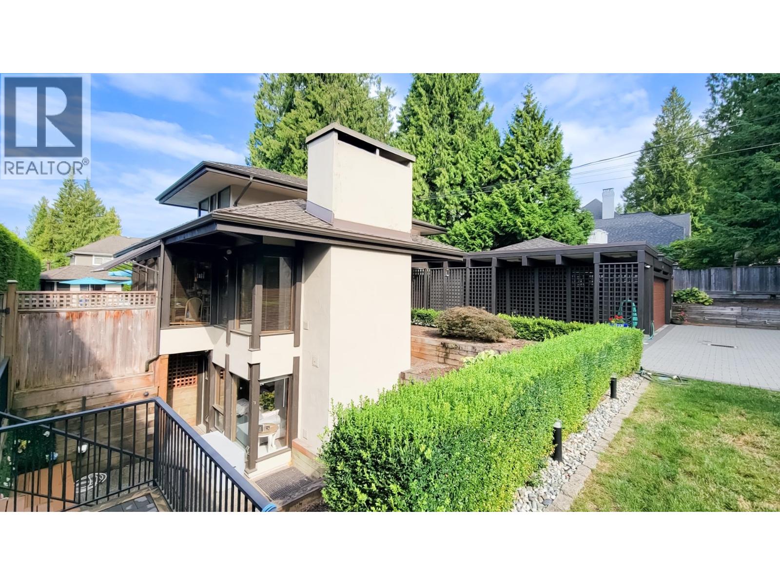 418 Walker Street, Coquitlam, British Columbia  V3K 4E3 - Photo 24 - R3069852