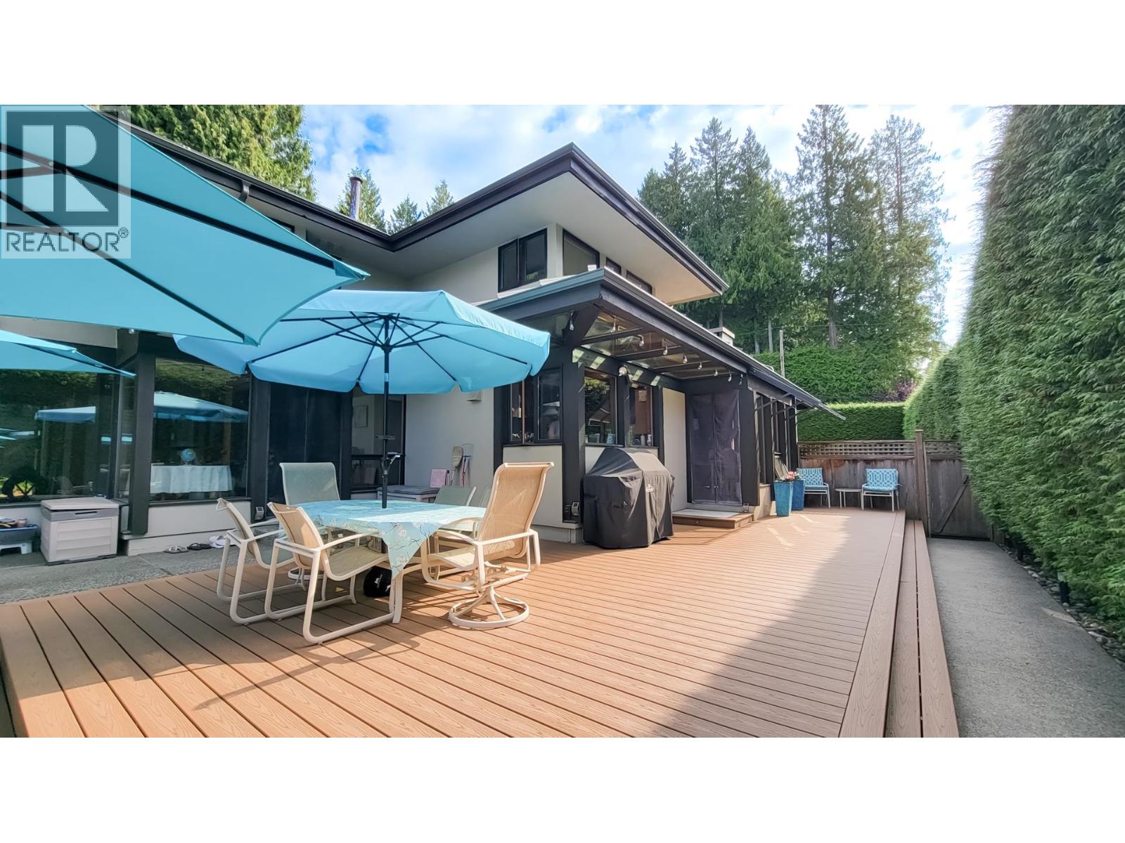 418 Walker Street, Coquitlam, British Columbia  V3K 4E3 - Photo 28 - R3069852