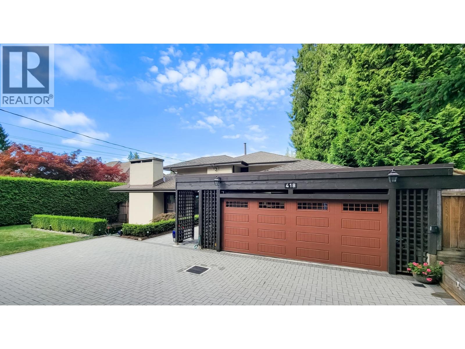 418 Walker Street, Coquitlam, British Columbia  V3K 4E3 - Photo 5 - R3069852