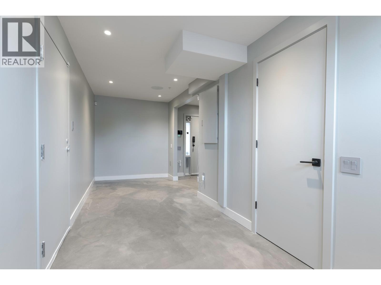 139 Alexander St, Vancouver, British Columbia  V6A 1B8 - Photo 6 - R3069851