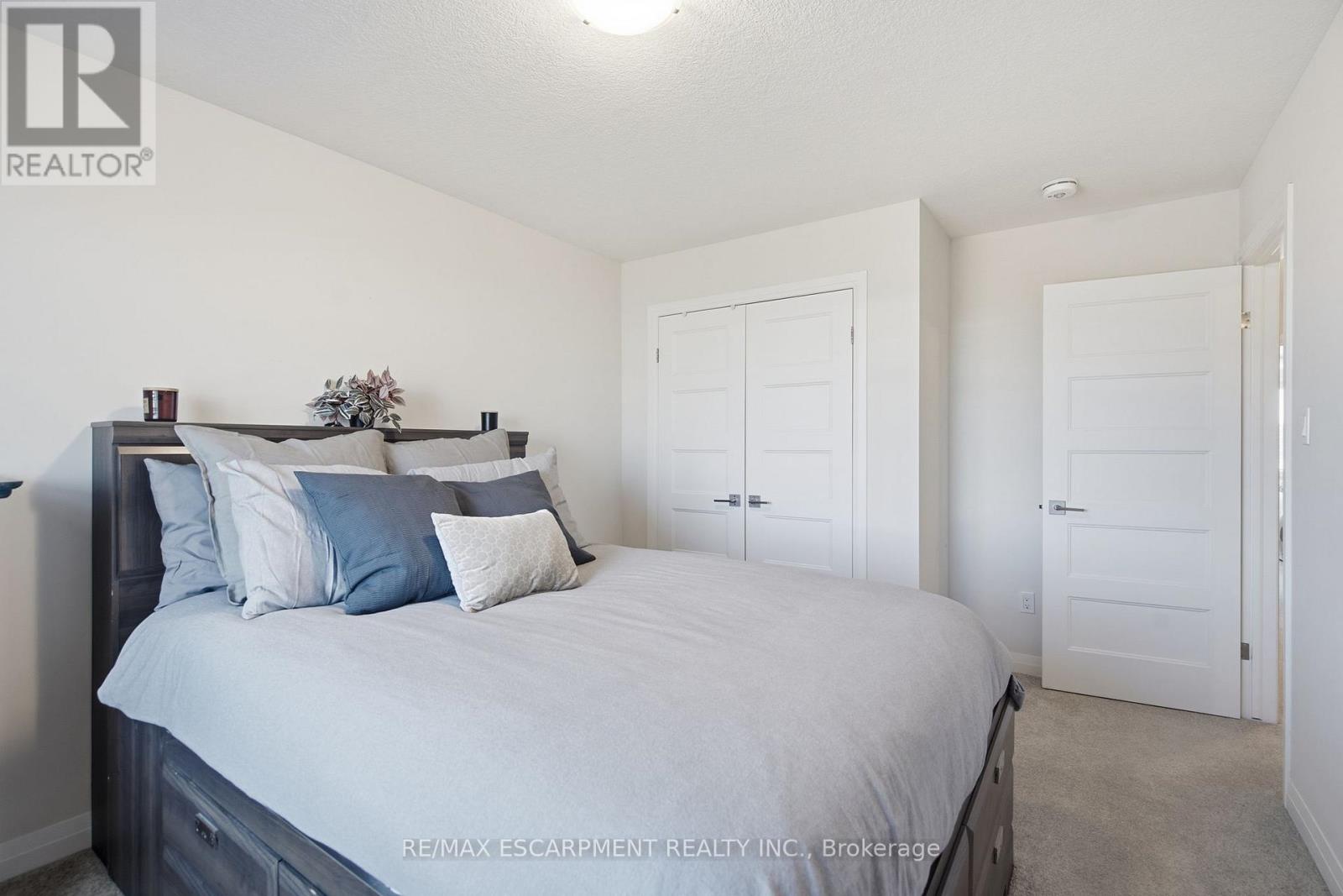 52 Jayla Lane, West Lincoln, Ontario L0R 2A0 - Photo 11 - X12566354