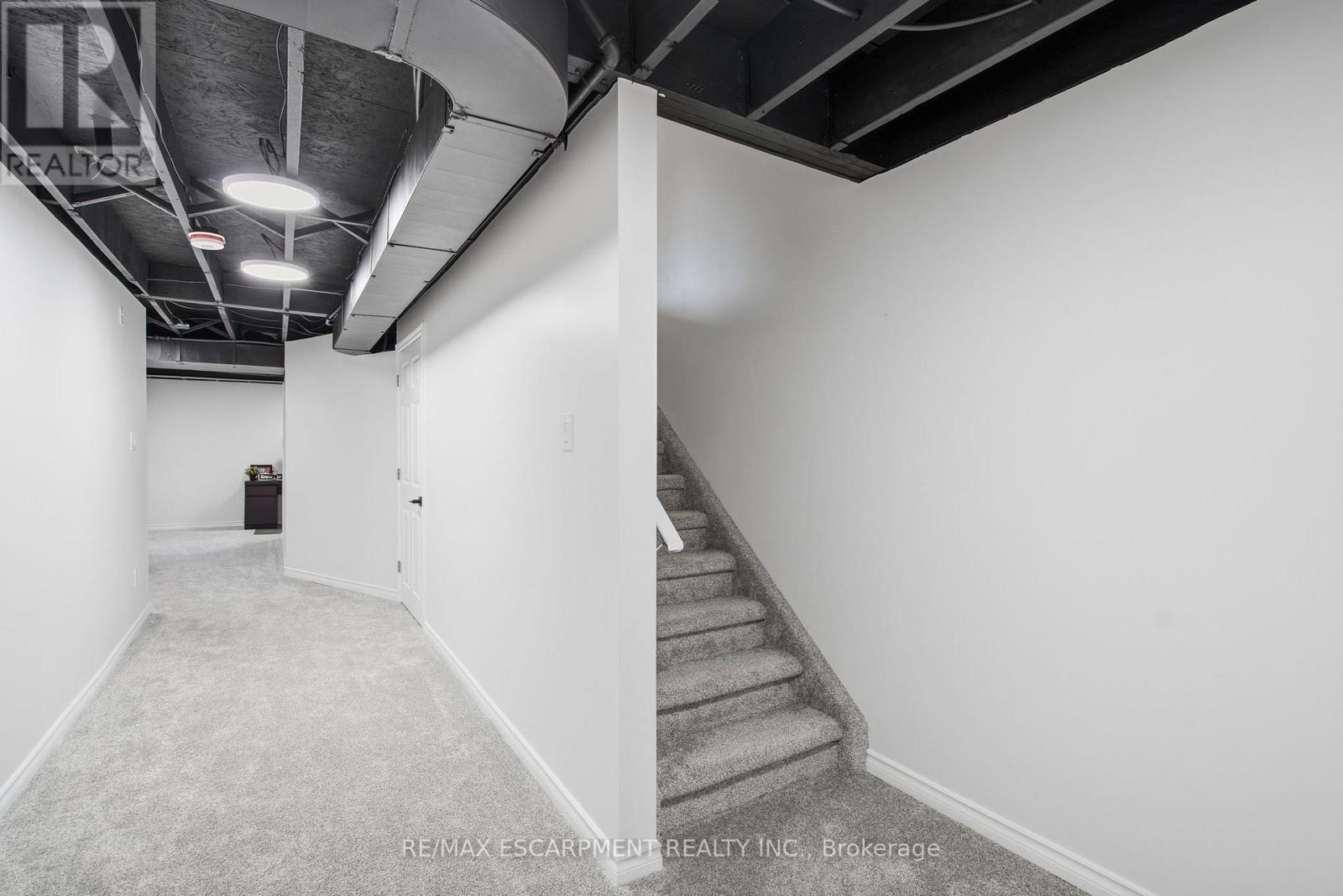 52 Jayla Lane, West Lincoln, Ontario L0R 2A0 - Photo 33 - X12566354