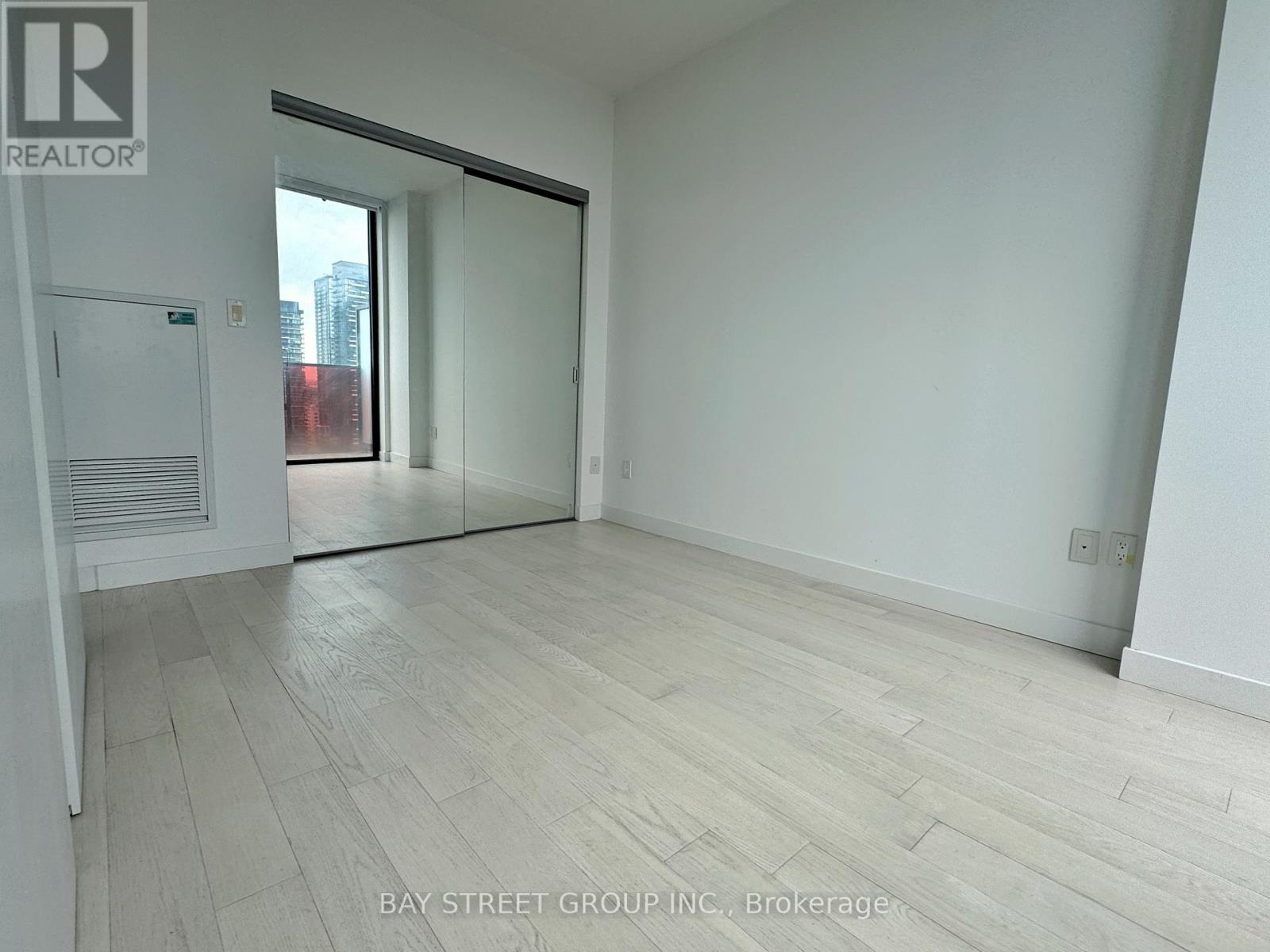 2502 - 215 Queen Street W, Toronto, Ontario  M5V 0P5 - Photo 6 - C12573710